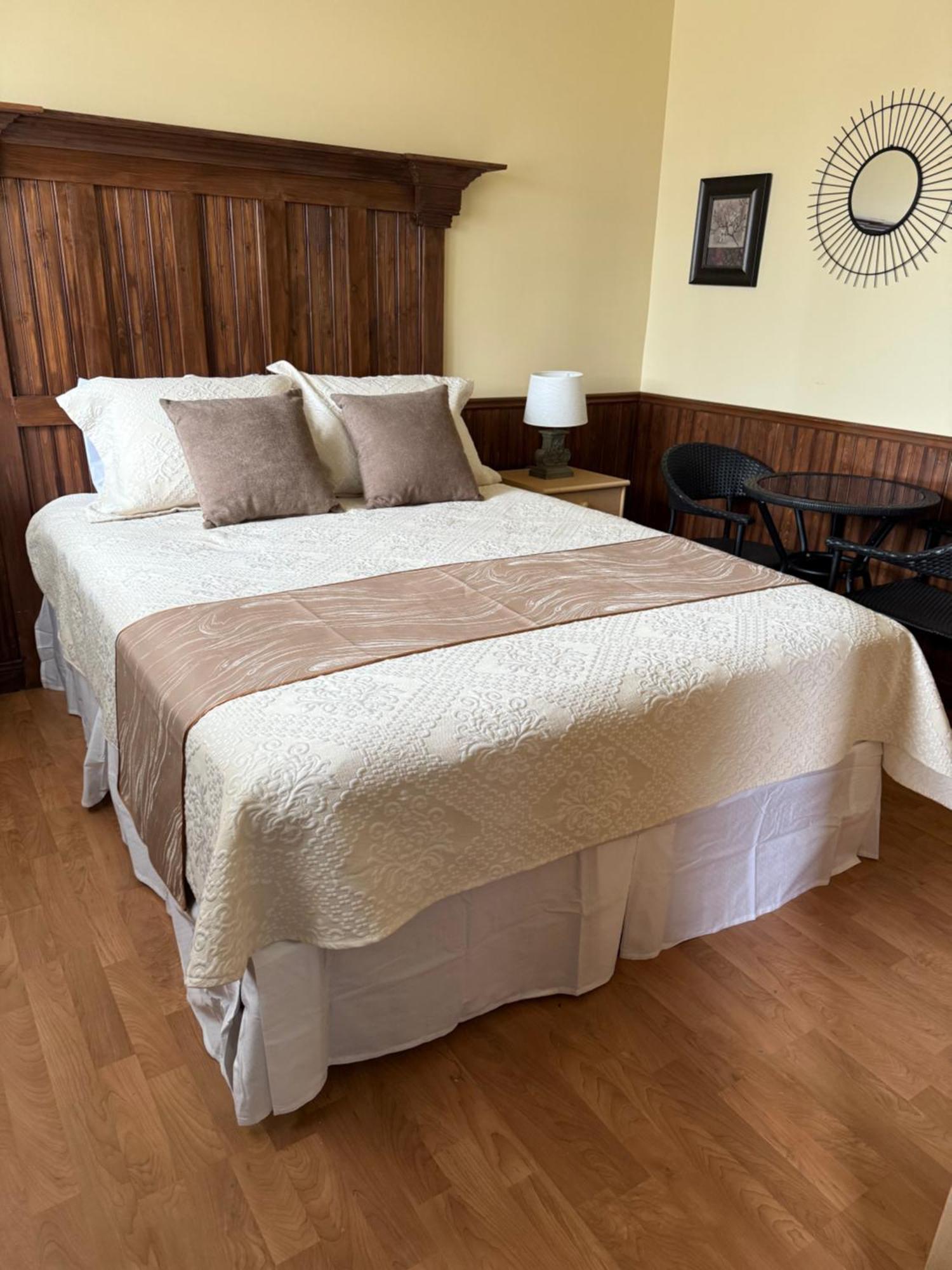 Sous La Croix 152725 Tadoussac