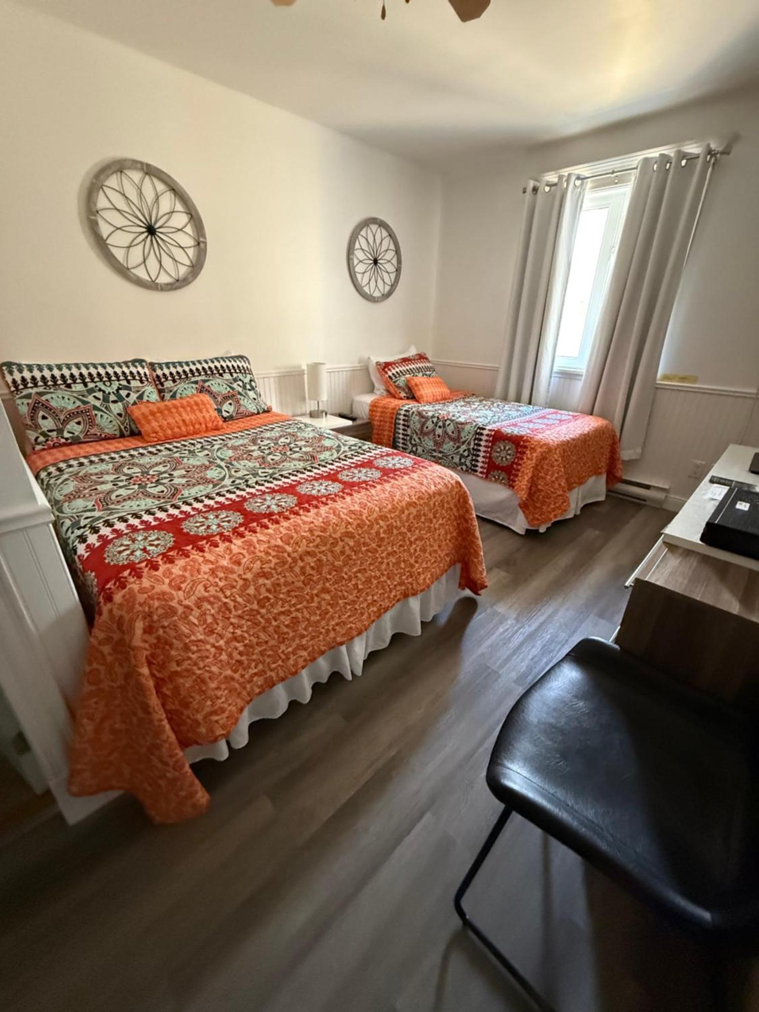 Sous La Croix 152725 Hotel 2*